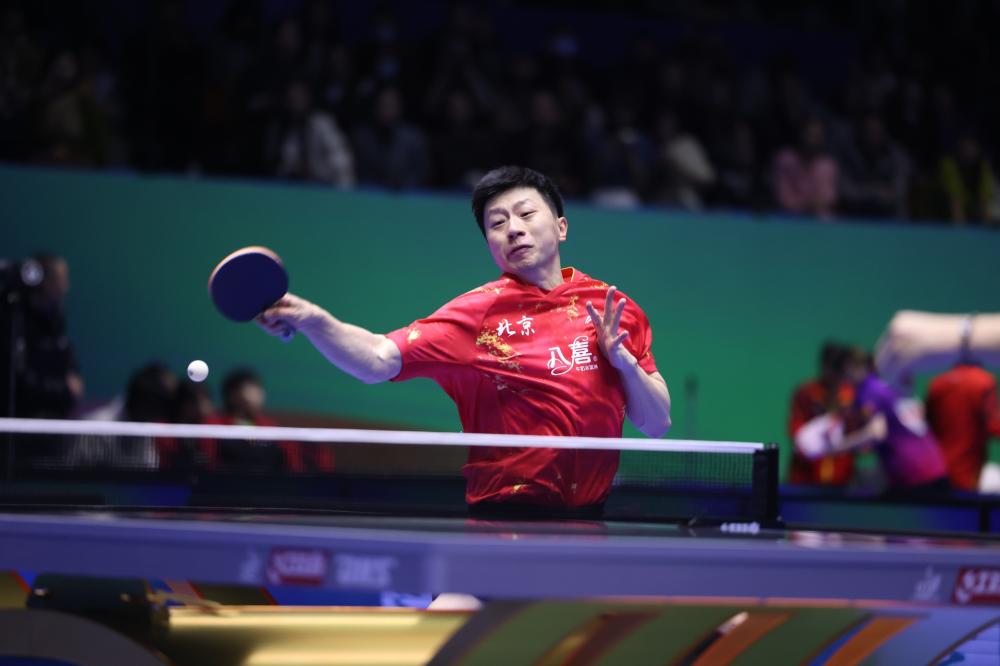 英超战报：利物浦2-1逆转热刺,